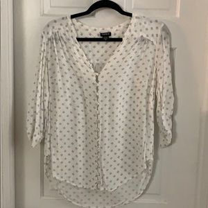 Three quarter sleeve blouse